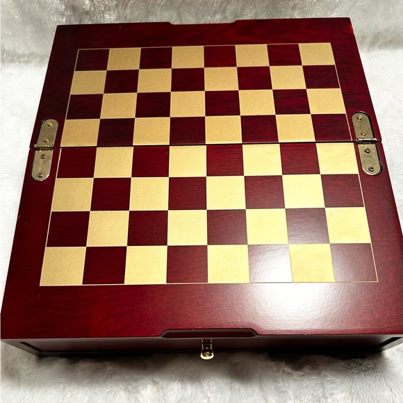 NEW Chess Checkers Board Set Tinker Tailor Soldier Spy Movie Promo Promotional - Picture 1 of 7